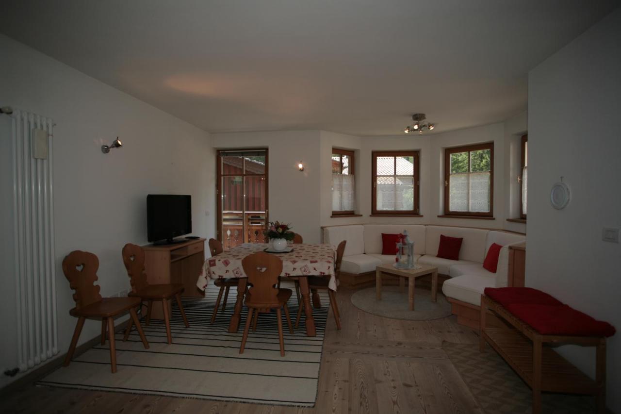 Villetta Ai Pini Deluxe Canazei Kültér fotó